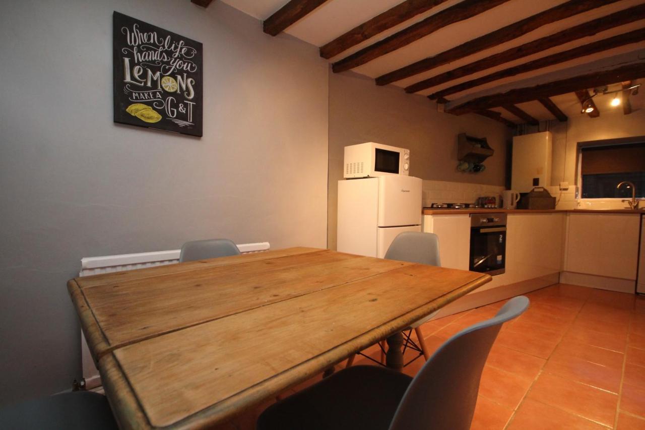 Malvern House Banbury Extérieur photo