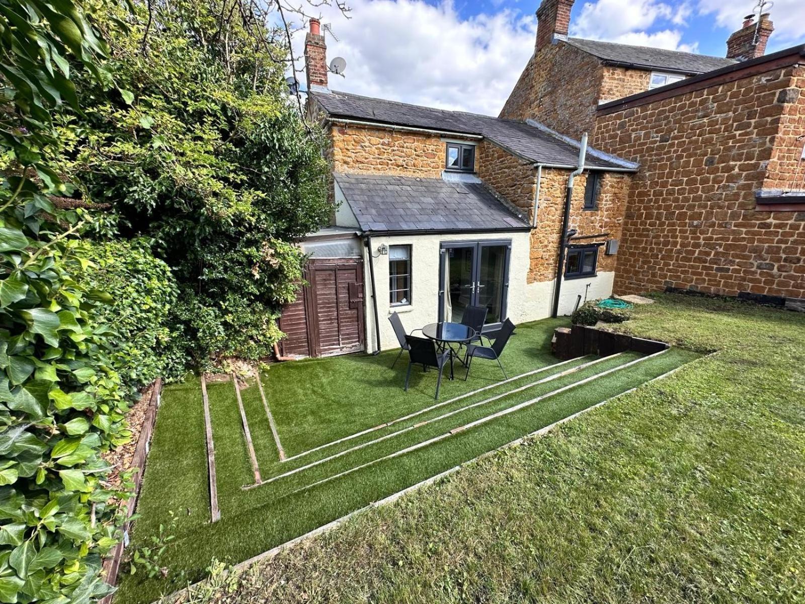Malvern House Banbury Extérieur photo