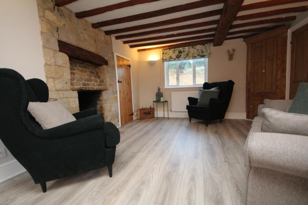 Malvern House Banbury Extérieur photo